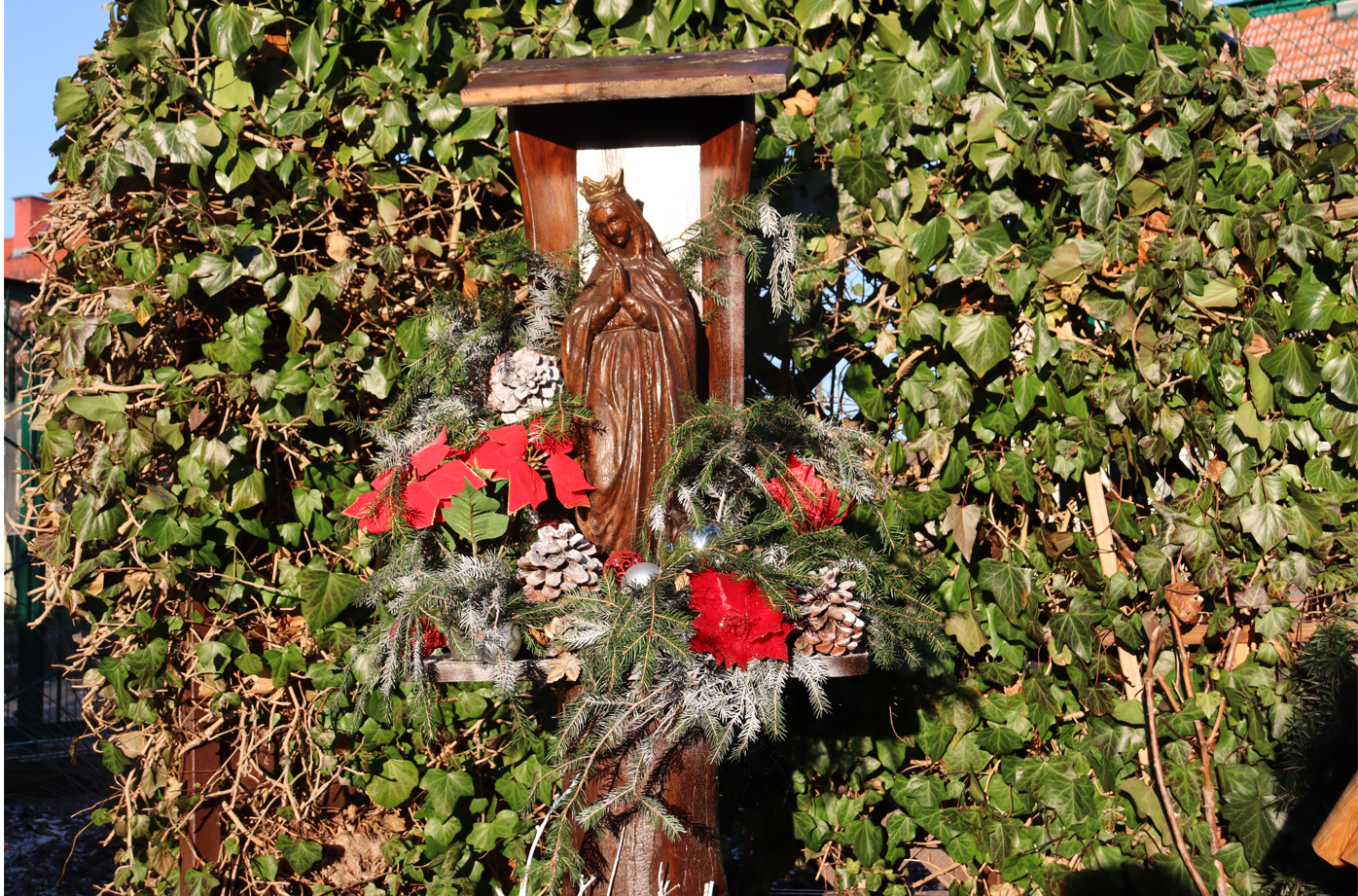 Patronowie naszych domów w świątecznej oprawie